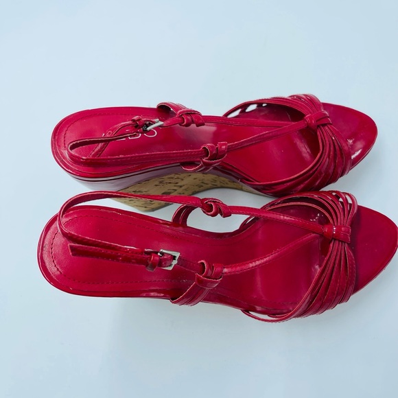 Aldo Red Patent Leather Mullti Strap Cork Sandal heel Wedges - Picture 6 of 10